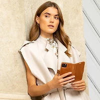 Dbramante1928 Lynge 2-in-1 Wallet Case for iPhone 15 - Tan