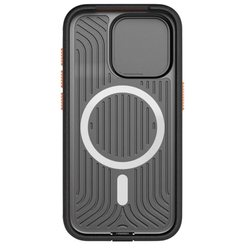 Étui rigide ajusté Evo Max de tech21 avec MagSafe pour iPhone 15 Pro - Noir