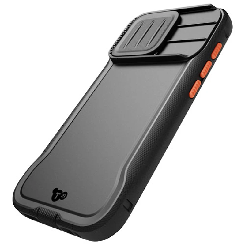 Étui rigide ajusté Evo Max de tech21 avec MagSafe pour iPhone 15 Pro - Noir
