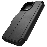 Étui-portefeuille Evo Lite de tech21 pour iPhone 15 Pro Max - Noir