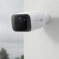 Caméra de surveillance d'intérieur/d'extérieur sans fil 2K SoloCam d'eufy - Ensemble de 3 - Exclusivité de Best Buy
