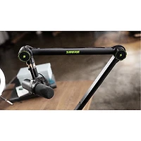 Support de perche de microphone pour baladoémissions de Shure/FRAMEWORKS (SH-BROADCAST1)