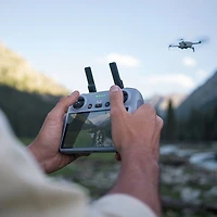 DJI Mini 4 Pro Quadcopter Drone Fly More Combo Plus & Remote Control with Built-in Screen