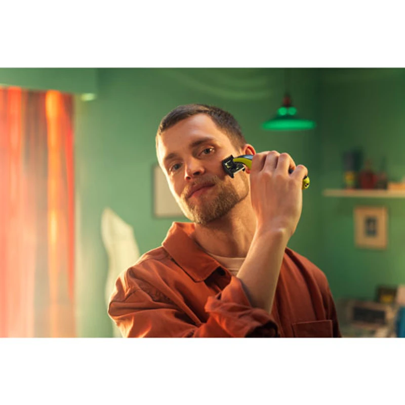 Philips OneBlade 360 Wet & Dry Face Trimmer/Shaver (QP2724/22)
