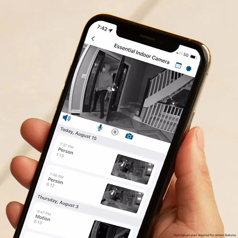Caméra de surveillance d'intérieur avec fil HD Essential (2e génération) d'Arlo - Blanc - Exclusivité de Best Buy