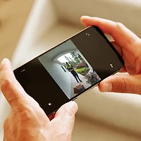 Sonnette vidéo Wi-Fi HD avec fil/à batterie d'Arlo (2e génération) - Blanc