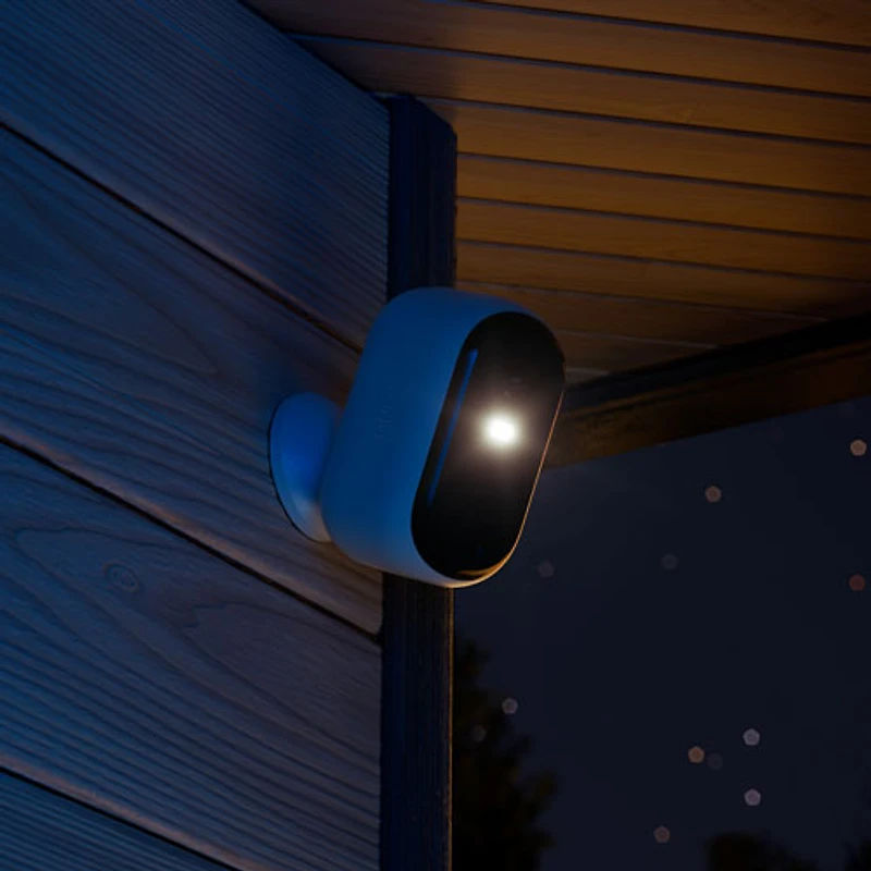 Caméra de surveillance d'intérieur/d'extérieur sans fil 2K Essential (2e génération) d'Arlo - Blanc