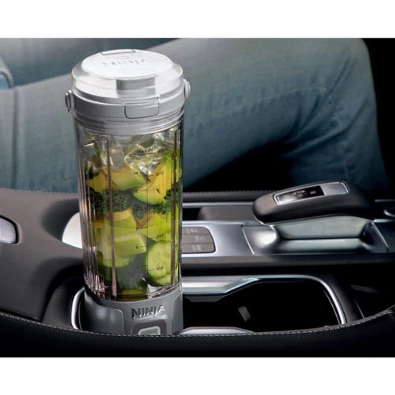Ninja Blast 18oz 120-Watt Portable Blender - White