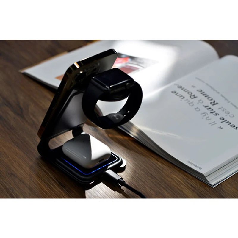 Support de chargement magnétique sans fil 3-en-1 de 15 W d'Energizer (WCP302) - Métal