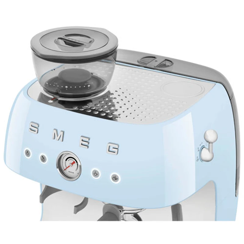 Machine à espresso manuelle de Smeg avec mousseur et moulin à caf