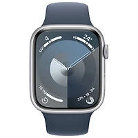 Apple Watch Series 9 (GPS + Cellular) avec boîtier de 45 mm en aluminium argenté et bracelet sport bleu tempête par TELUS - Petit/Moyen - Financement mensuel