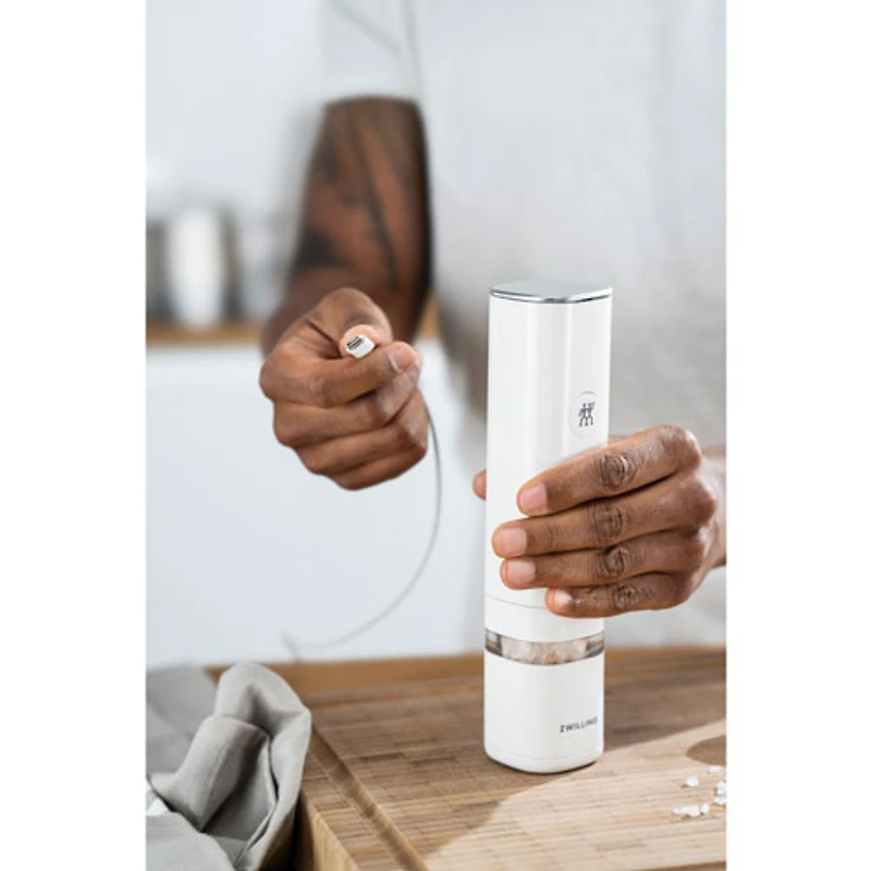 Zwilling Enfinigy Salt & Pepper Mill Set - Black/White