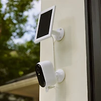 Chargeur à panneau solaire d'Arlo pour caméra de surveillance extérieure Essential et Essential XL (2e gén)
