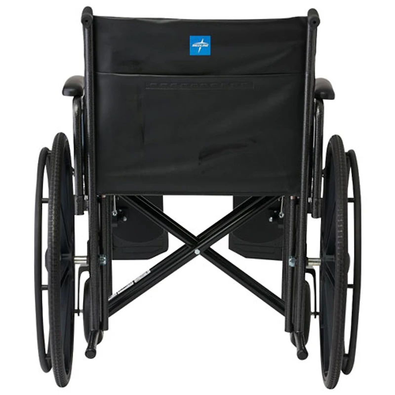 Fauteuil roulant de 13 po avec repose-jambes rabattables de Medline