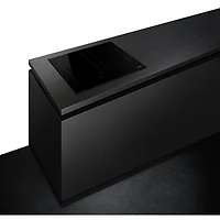 Surface de cuisson à induction de 24 po à 4 éléments de Smeg (SIMU324D) - Noir