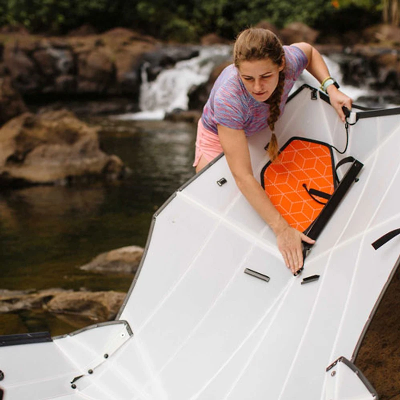 Kayak pliable de 12 pi avec pagaie Beach LT d'Oru Kayak - Blanc