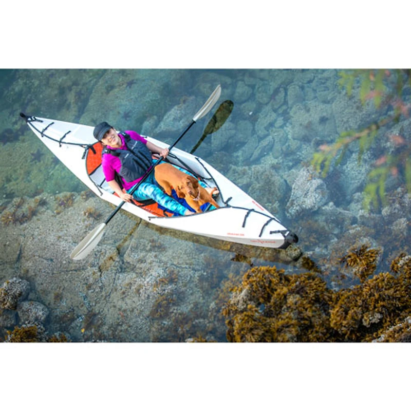 Kayak pliable de 12 pi avec pagaie Beach LT d'Oru Kayak - Blanc