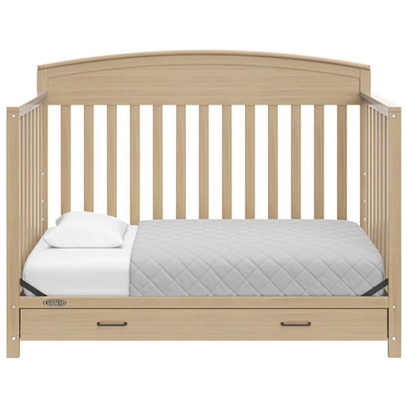Lit de bébé transformable 5-en-1 Benton de Graco avec tiroir - Bois flotté
