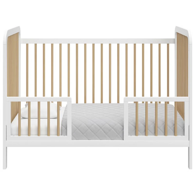 Lit de bébé transformable 3-en-1 Pasadena de Storkcraft - Blanc/Bois flotté