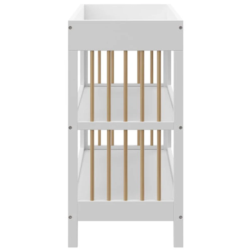 Table à langer à 2 tablettes Teddi de Graco avec coussin à langer - Blanc/Bois flotté
