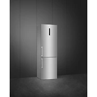 Réfrigérateur à congélateur inférieur avec éclairage DEL 12,5 pi³ 24 po de Smeg (FC20UXDNE) - Inox