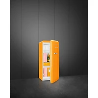 Réfrigérateur à congélateur supérieur de 24 po 9,9 pi³ avec éclairage DEL Veuve Clicquot de Smeg (FAB28URDYVC3) - Orange