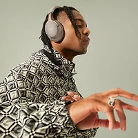 Casque d'écoute Bluetooth à suppression du bruit QuietComfort Ultra de Bose - Grès