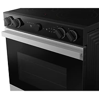 Cuisinière électrique encastrable à 5 éléments avec convection véritable 6,3 pi³ 30 po de Samsung (NSE6DG8700SRAC) - Acier inoxydable