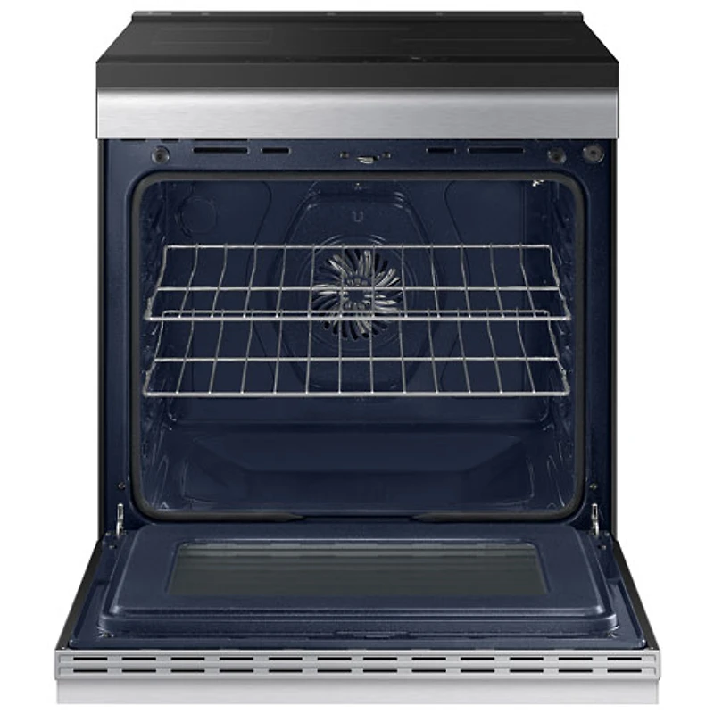 Cuisinière électrique encastrable à induction avec convection par ventilateur 6,3 pi³ 30 po BESPOKE de Samsung (NSI6DG9300SRAC) - Acier inoxydable