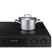Cuisinière électrique encastrable à 5 éléments avec convection par ventilateur 6,3 pi³ 30 po de Samsung (NSE6DG8300SRAC) - Acier inoxydable