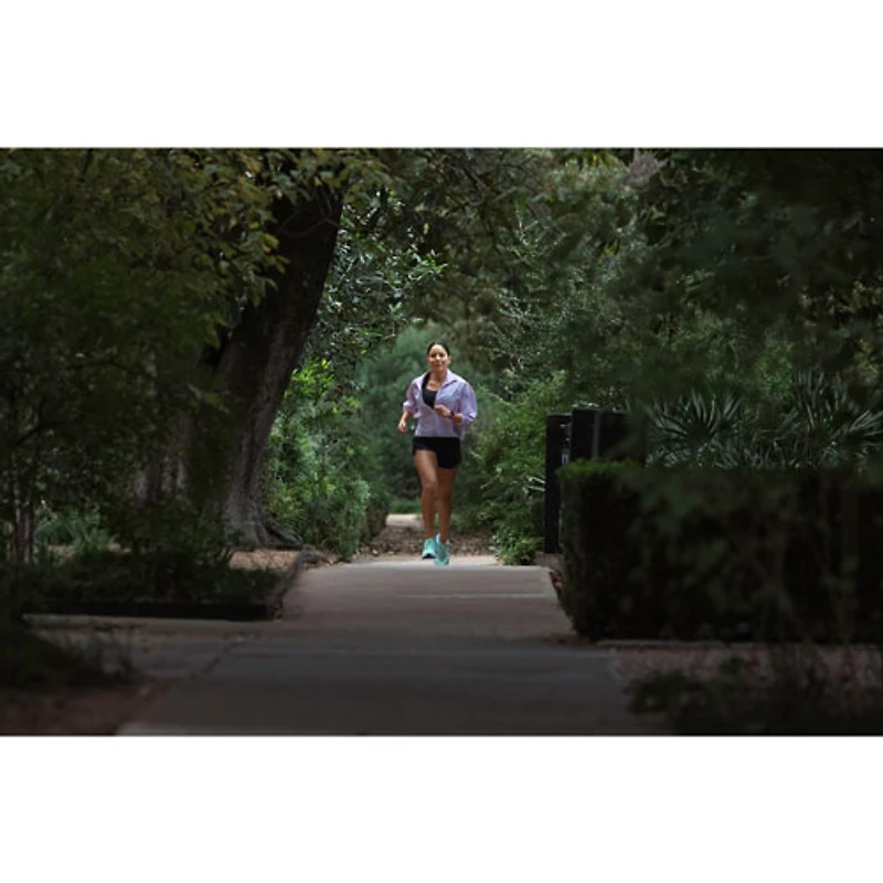 Montre GPS de 45 mm avec moniteur de fréquence cardiaque Forerunner 165 Music de Garmin - Moyen/Grand - Turquoise/Aqua