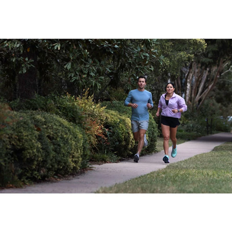 Montre intelligente Bluetooth de 45 mm Forerunner 165 de Garmin pour la course - Moyen/Grand - Gris brume/Blanc