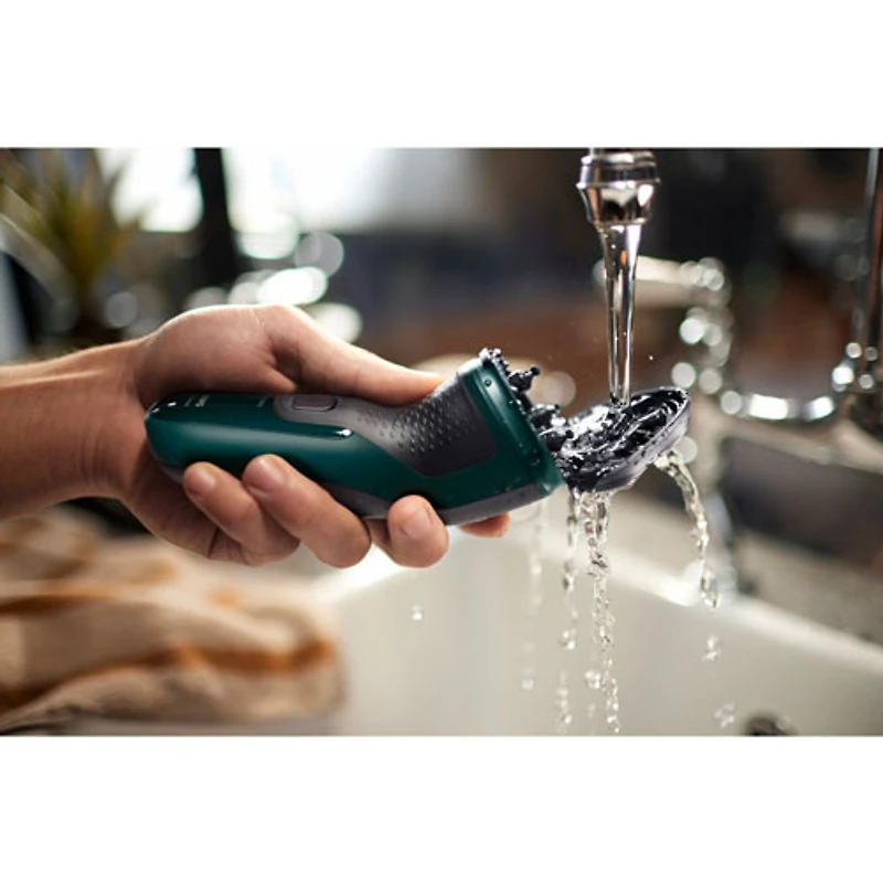 Rasoir électrique sec/humide série 3000X de Philips (X3002/00 - Vert