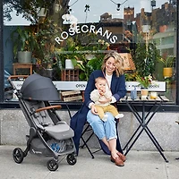 Poussette compacte Metro+ (Plus) Deluxe d'Ergobaby - Gris