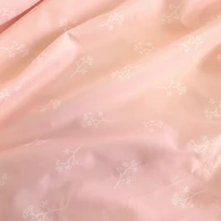Literie 2 pièces pour chambre de bébé de Nemcor - Lit de bébé miniature - Floral