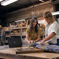 Portable 2-en-1 à écran tactile de 16 po Spectre de HP (Core Ultra 7 avec Evo d'Intel/RAM 32 Go/SSD 1 To/Arc d'Intel)