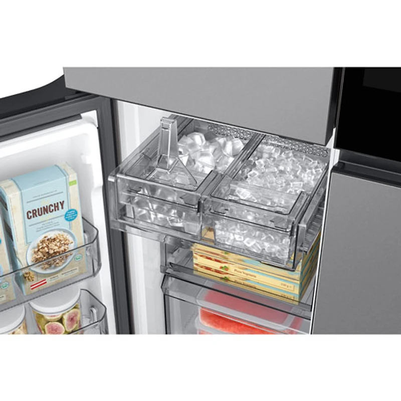 Réfrigérateur à 4 portes et à profondeur de comptoir de 22,5 pi³ et 36 po BESPOKE avec AI Family Hub de Samsung (RF23DB9900QDAC) - Inox