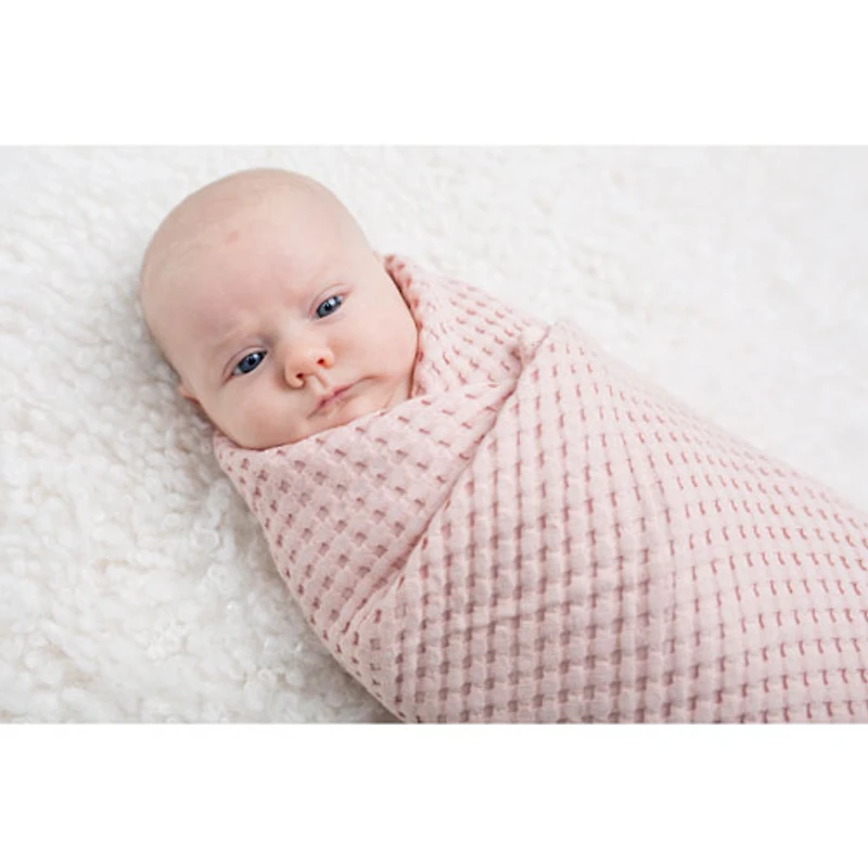 Lulujo Boho Waffle Blankets - Light Pink