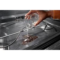 Cuisinière électrique autonome à 5 éléments avec four Steam Clean 5,3 pi³ 30 po série 3 de Whirlpool (YWFES3330RZ) - Inox