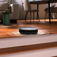 Aspirateur robot et vadrouille connecté Wi-Fi Roomba Combo Essential d'iRobot - Noir