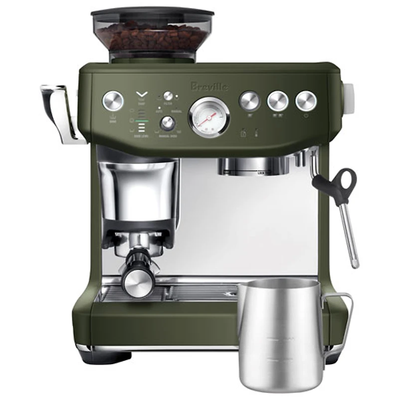 Machine à espresso manuelle Express Impress de Breville avec moussoir - Tapenade d'olive