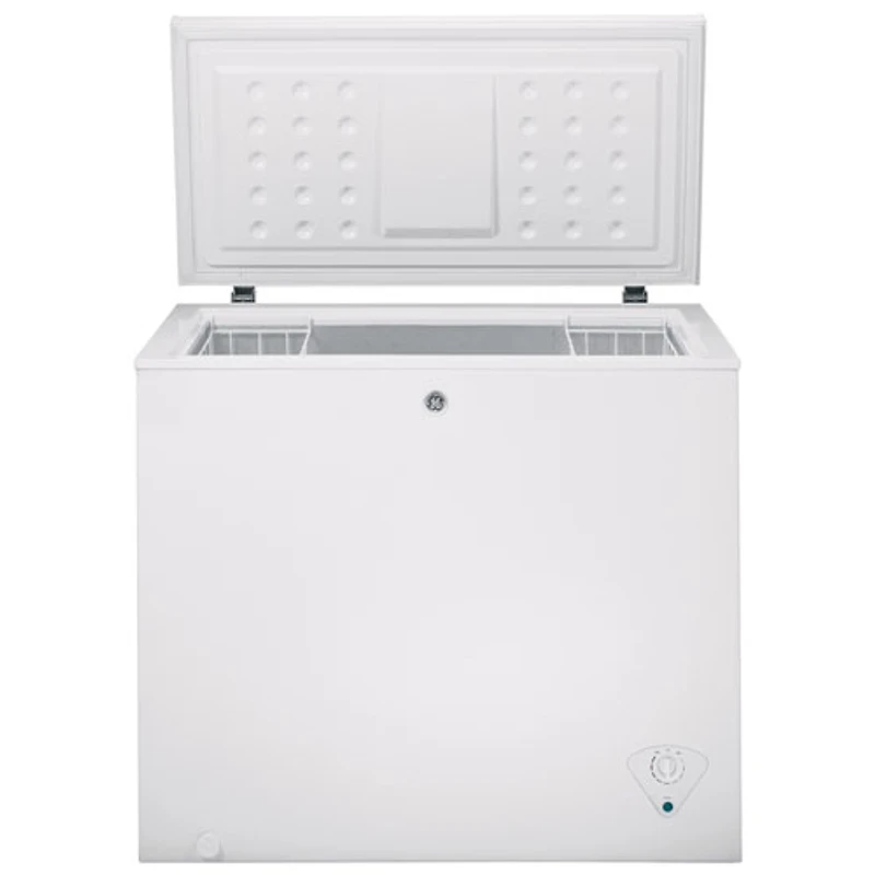 Congélateur-coffre de 7,0 pi³ de GE (FCM7STWW)