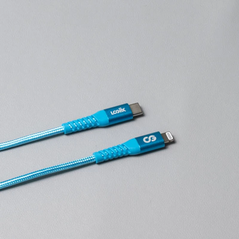 Câble tissé USB-C à Lightning de 1,2 m (3,9 pi) Vibrance de LOGiiX (LGX-13759) - Turquoise