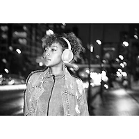 Casque d'écoute Bluetooth à suppression du bruit ULT WEAR de Sony - Blanc cassé