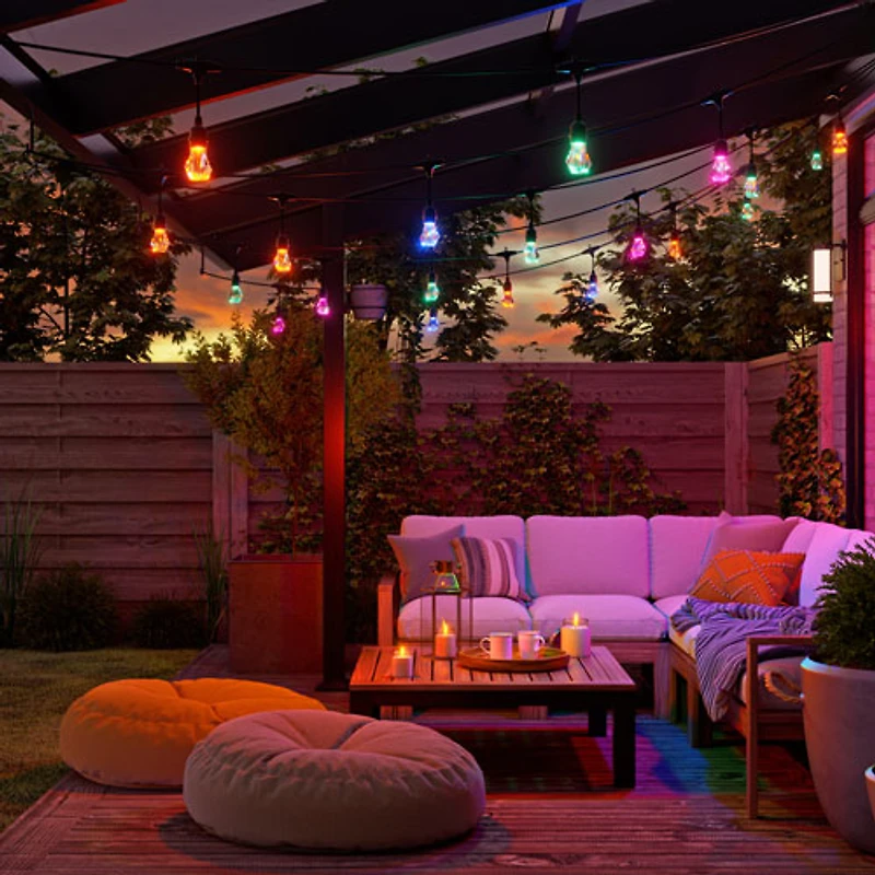 Guirlande de lumières intelligentes multicolores d'extérieur 15 m (49 pi) Matter de Nanoleaf - 20 lumières - Partenaire de détail exclusif