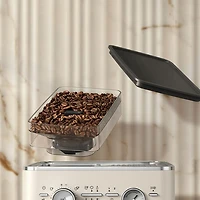 Machine à espresso semi-automatique de KitchenAid avec moulin à café - Blanc porcelaine