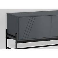 Meuble pour téléviseur de 60 po avec armoire de rangement de Monarch - Gris