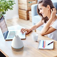 PureSpa Natural Essential Oil Diffuser with Colour-Changing Lighting