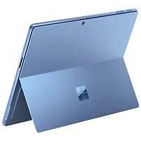 Portable Surface Pro Copilot+ PC (DELO) 13 po 1 To de Microsoft avec Snapdragon X Elite/RAM 16 Go (2024) - Saphir - Appareil seulement - Partenaire de détail exclusif