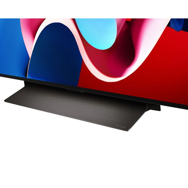 Téléviseur intelligent webOS evo HDR DELO UHD 4K de 77 po série C4 de LG (OLED77C4PUA) - 2024